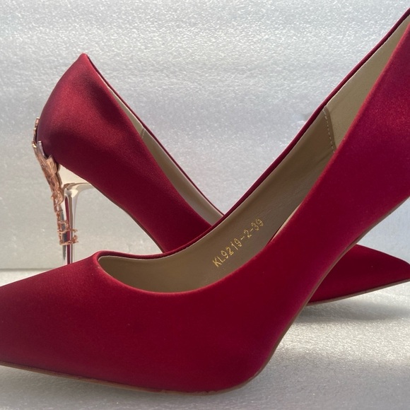 Red Satin Big Tree Heels Pointy Toe with Rose Gold Embellished Heels 👠 Size8.5 - Picture 7 of 9